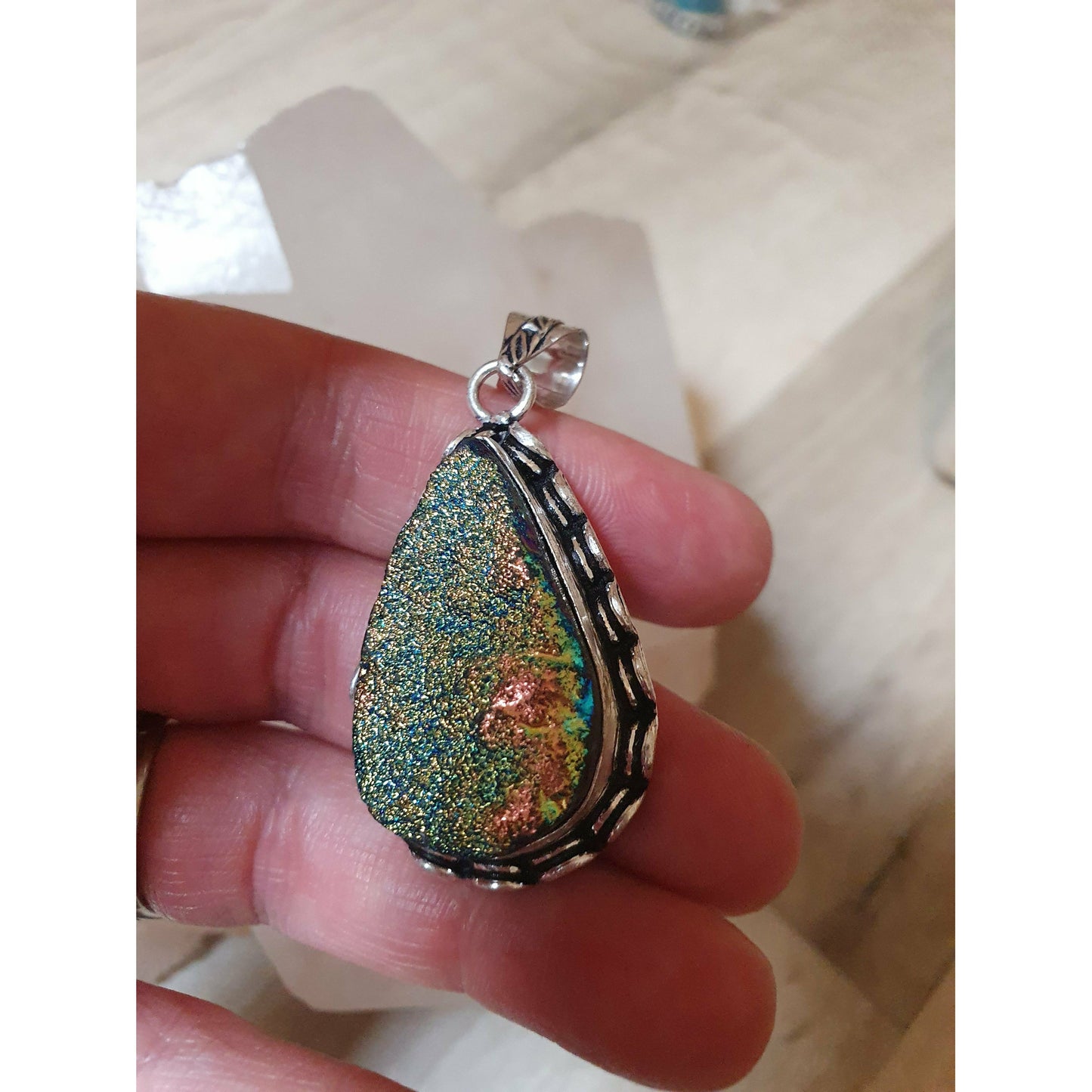 Aura druzy hänge shimmer Bliss