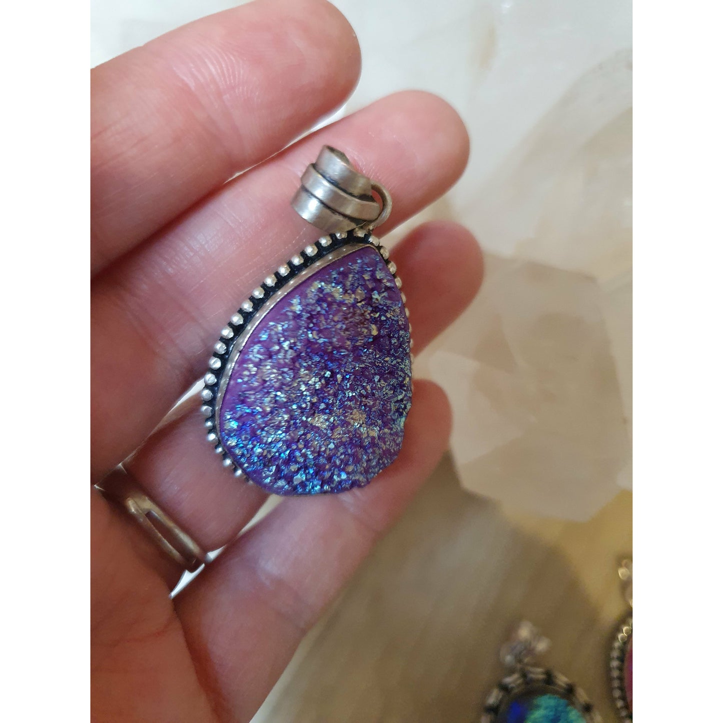 Aura druzy lila