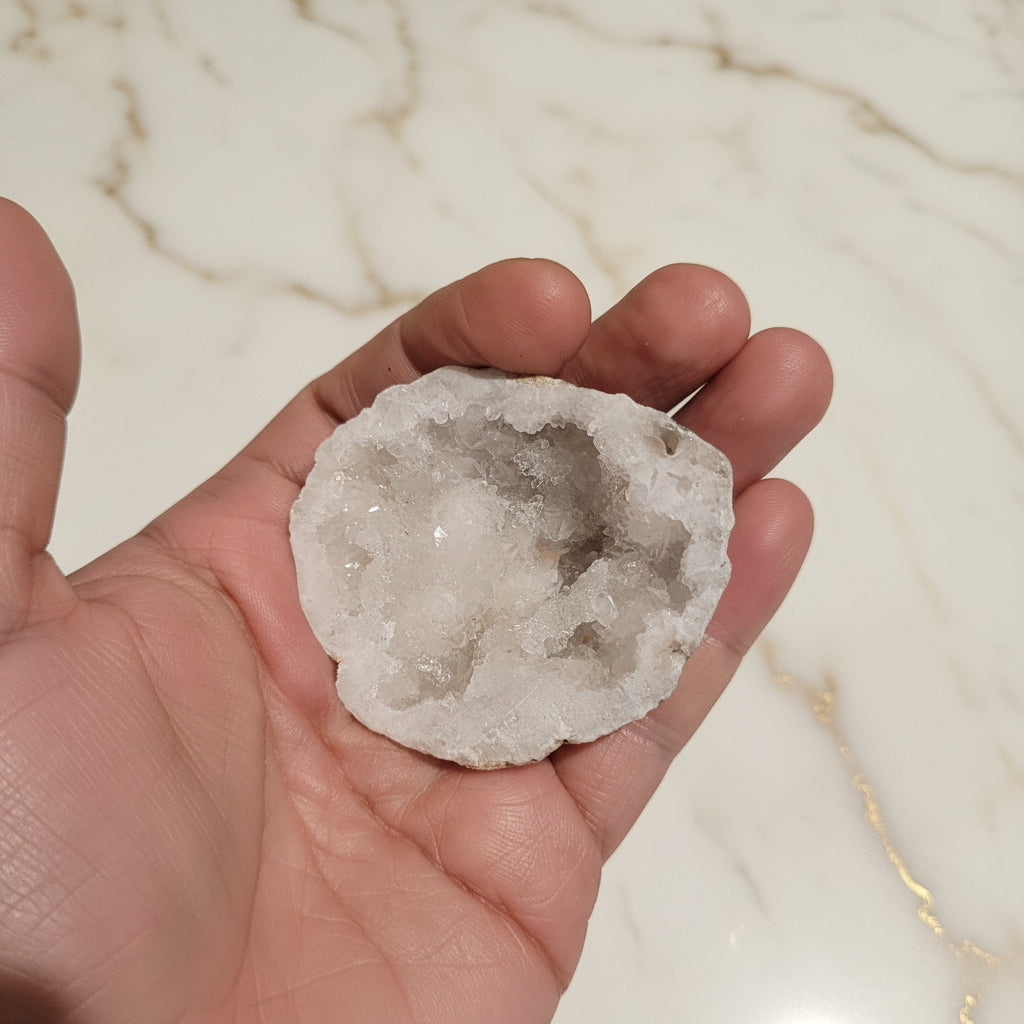 Vit Geod med Gudomligt Glitter – Unique Piece