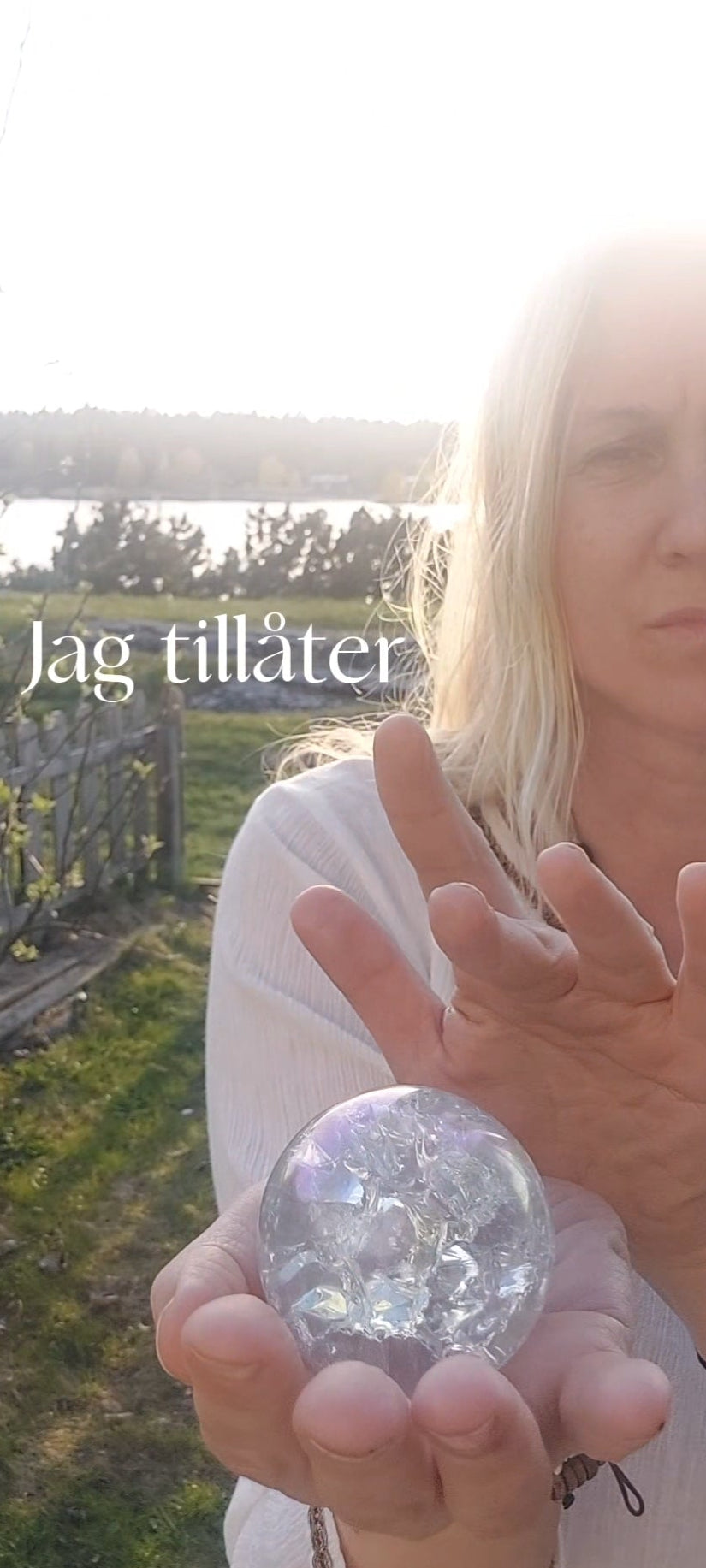 Angel Aura krackelerad bergkristall klot, A++ Nyhet