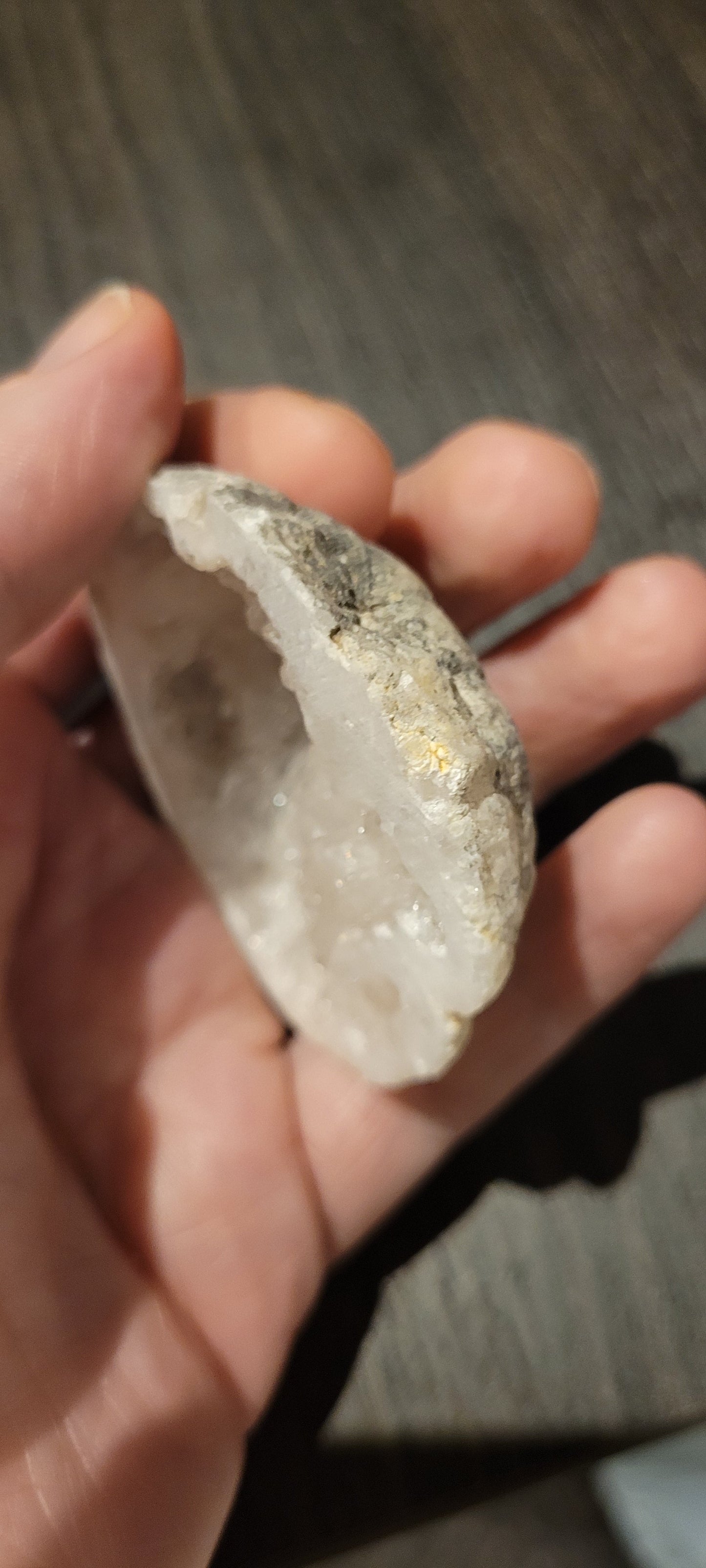 Vit Geod med Gudomligt Glitter – Unique Piece