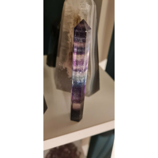 Regnbågsflourit Torn